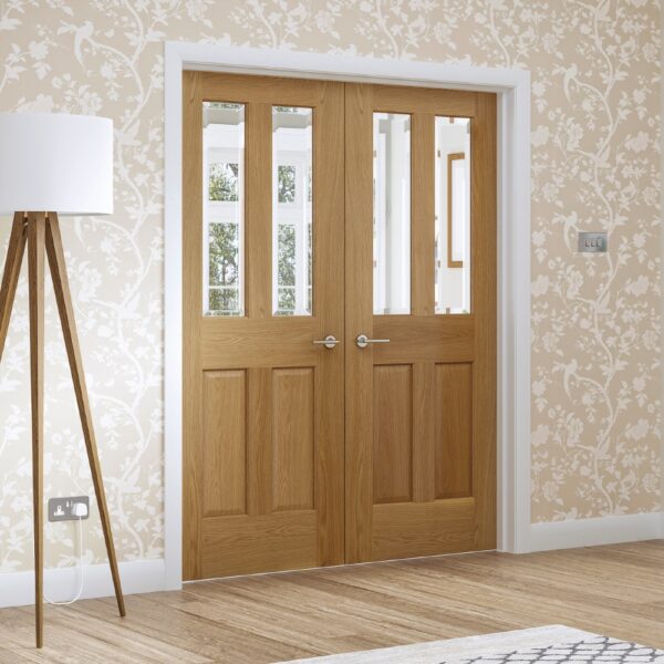 Malton Pre-Finished Internal Oak Door with Clear Bevelled Glass - Image 14