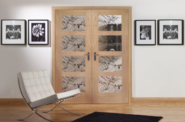 Internal Oak Shaker Door Pair with Clear Glass - Image 3