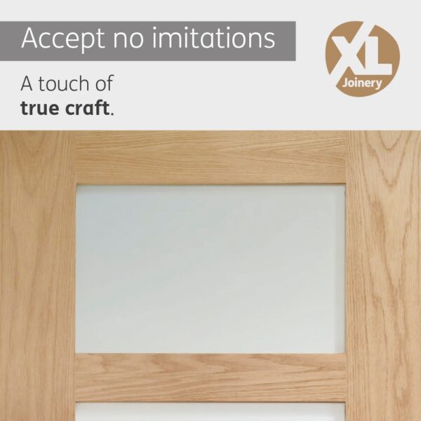 Internal Oak Shaker 4 Panel Door with Clear Glass - Image 4