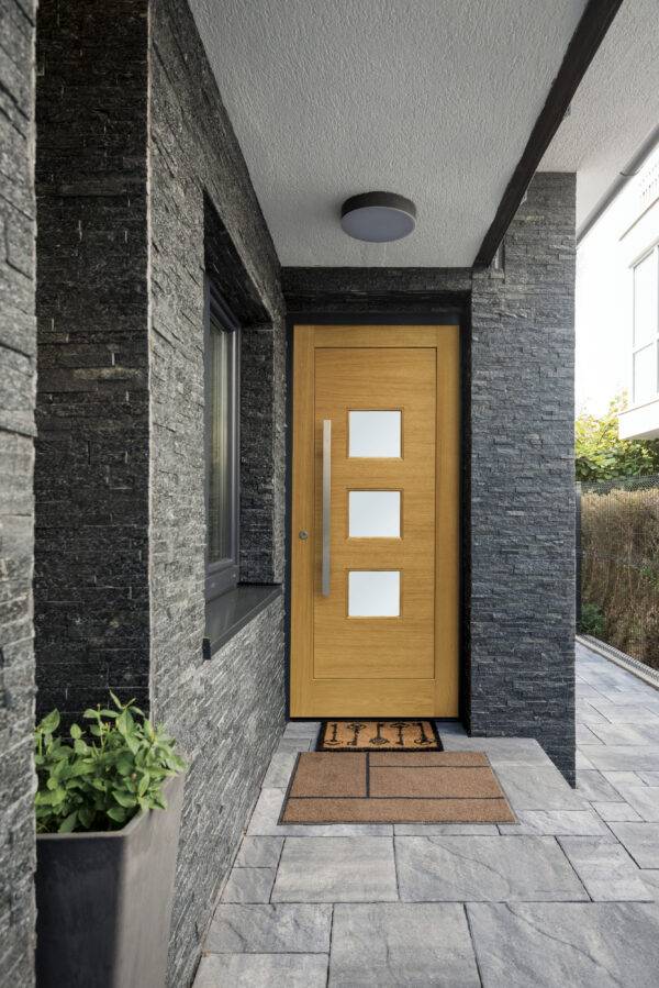 Pre-Finished Ext Oak Double Glazed Turin Door with Obscure Glass - Image 3